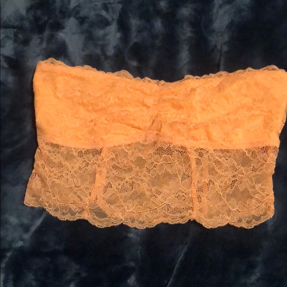 American eagle. SEXY BRALETTE. Peach